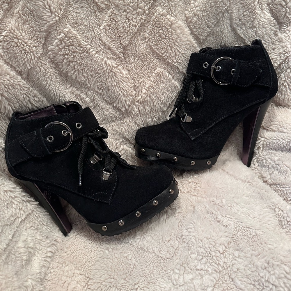 Victoria’s Secret Colin Stuart Black Platform Ankle Boots